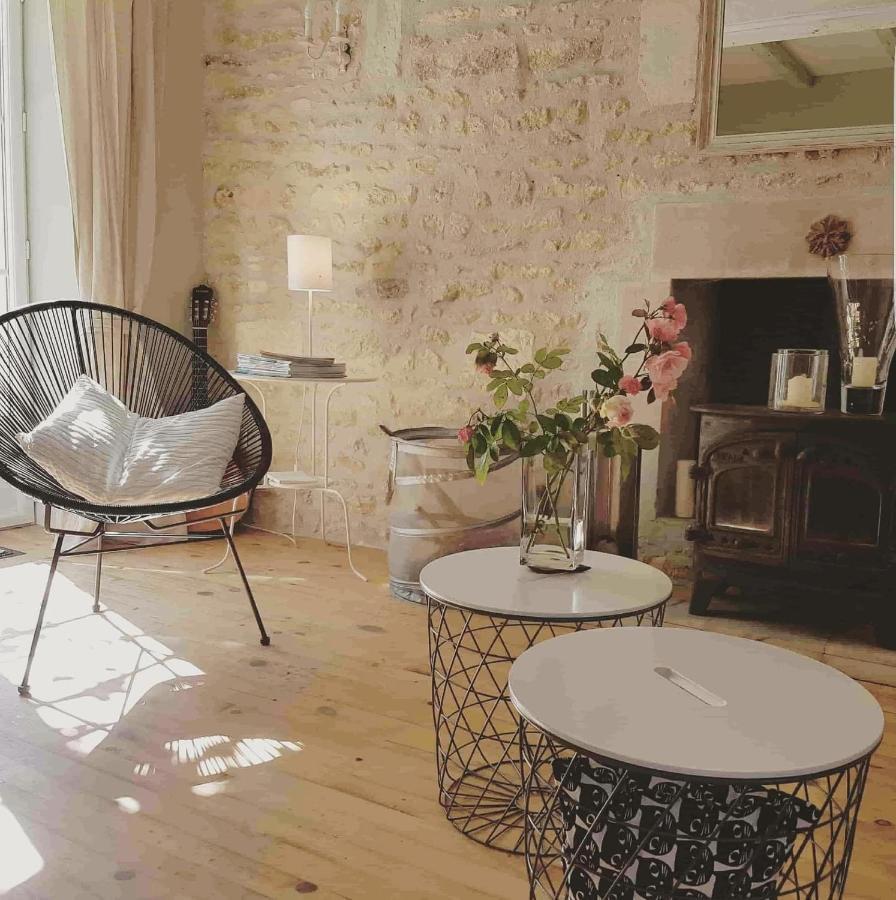 La Loge du Grand Cèdre, chambre d'hôtes SoCosy Fontcouverte  Exterior foto